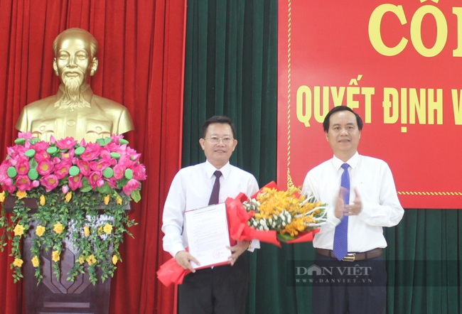 Bổ nhiệm cán bộ ở Quảng Trị: Chân dung hai tân Giám đốc Sở TNMT và Công thương - Ảnh 1.