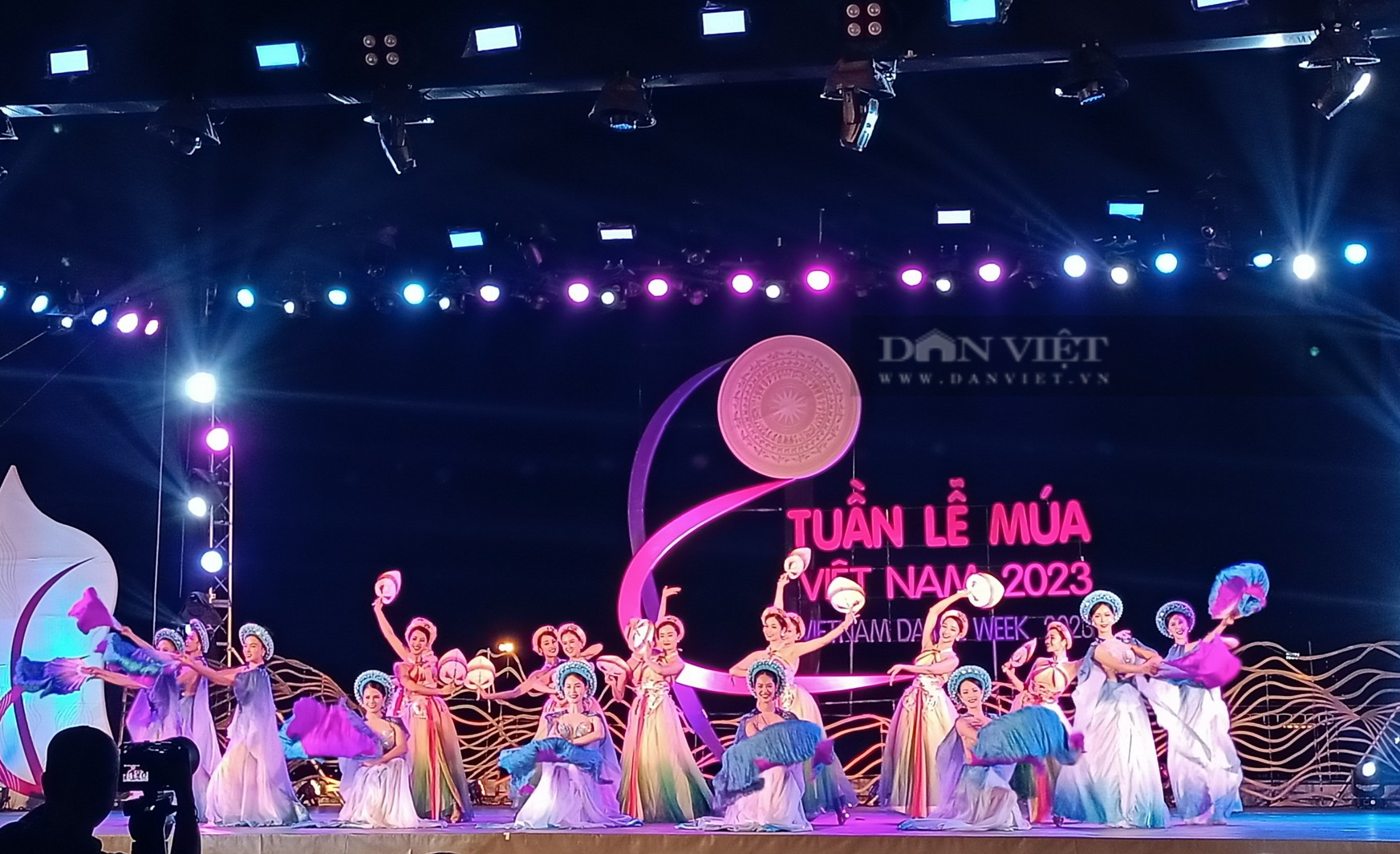 Tuần lễ Múa Việt Nam năm 2023: Ra mắt vũ điệu khiến ai xem cũng phải hào hứng tham gia  - Ảnh 2.