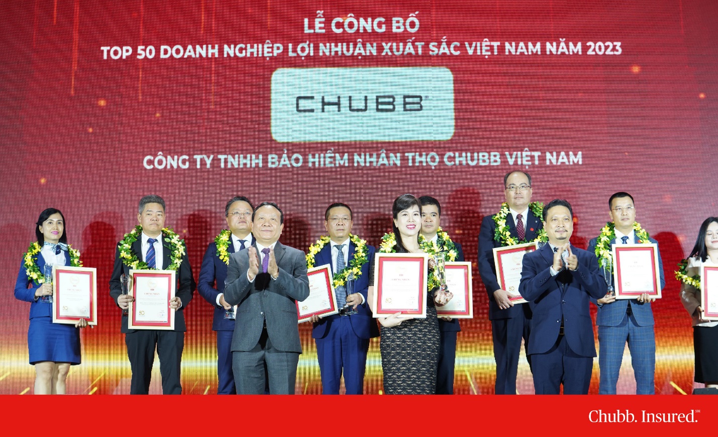 Chubb Life lần thứ 7 đạt &quot;Top 500 doanh nghiệp lợi nhuận tốt nhất Việt Nam - Ảnh 1.