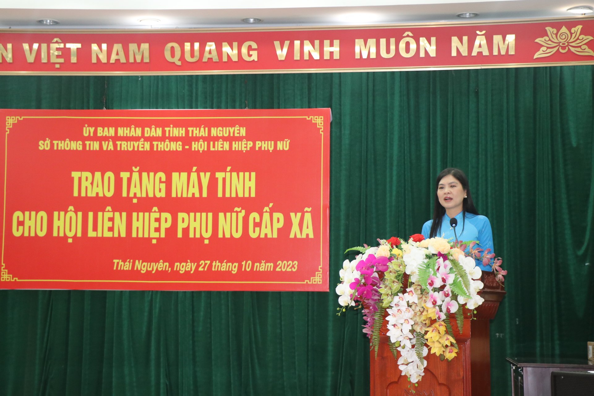 Nâng cao vai trò chuyển đổi số ở Thái Nguyên: Tặng 166 máy tính cho Hội Liên hiệp phụ nữ cấp xã - Ảnh 4.