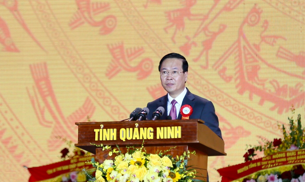 Chủ tịch nước Võ Văn Thưởng: Xây dựng Quảng Ninh trở thành một tỉnh kiểu mẫu, giàu đẹp, văn minh, hiện đại - Ảnh 3.