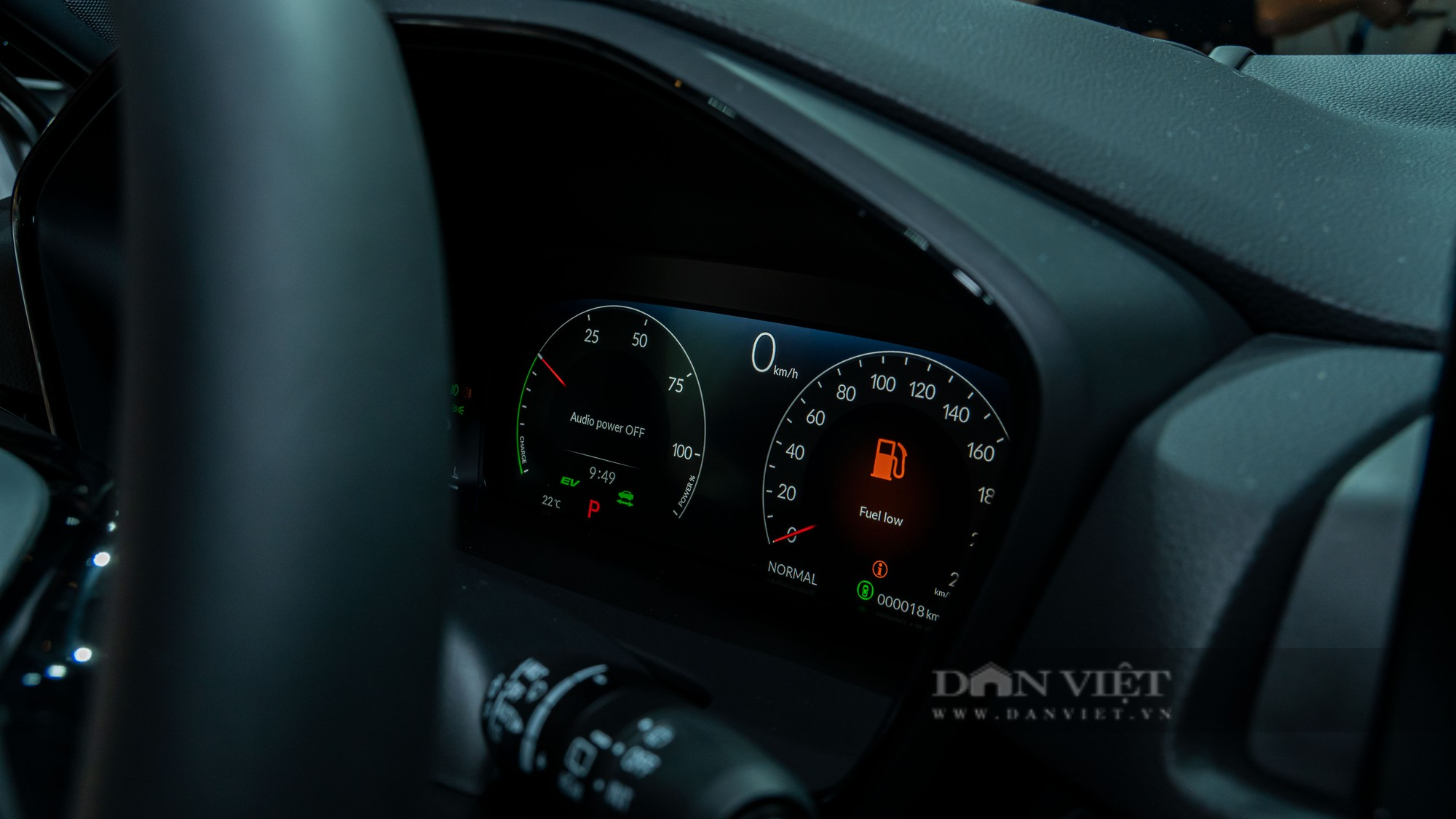 Bán cả tháng không "trôi", Honda CR-V RS 2024 cũ hạ giá tìm người mua- Ảnh 11.