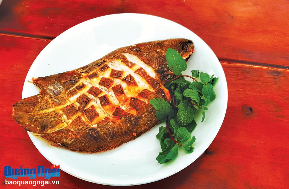 Cá cút ở biển Quảng Ngãi là cá gì mà tên xấu, dáng xấu, thịt trắng như thịt gà, ngon hết nước chấm? - Ảnh 1.