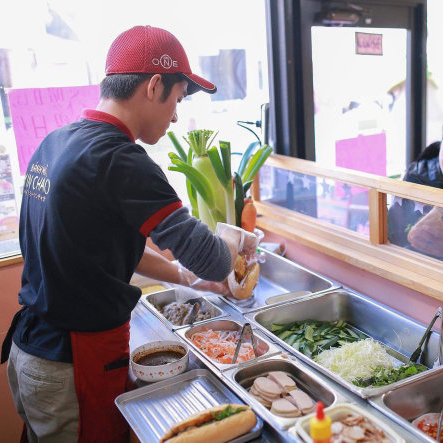 Tham vọng xây thương hiệu bánh mì Việt tầm cỡ ở Nhật, du học sinh lên Shark Tank gọi vốn mở 50 cửa hàng - Ảnh 6.