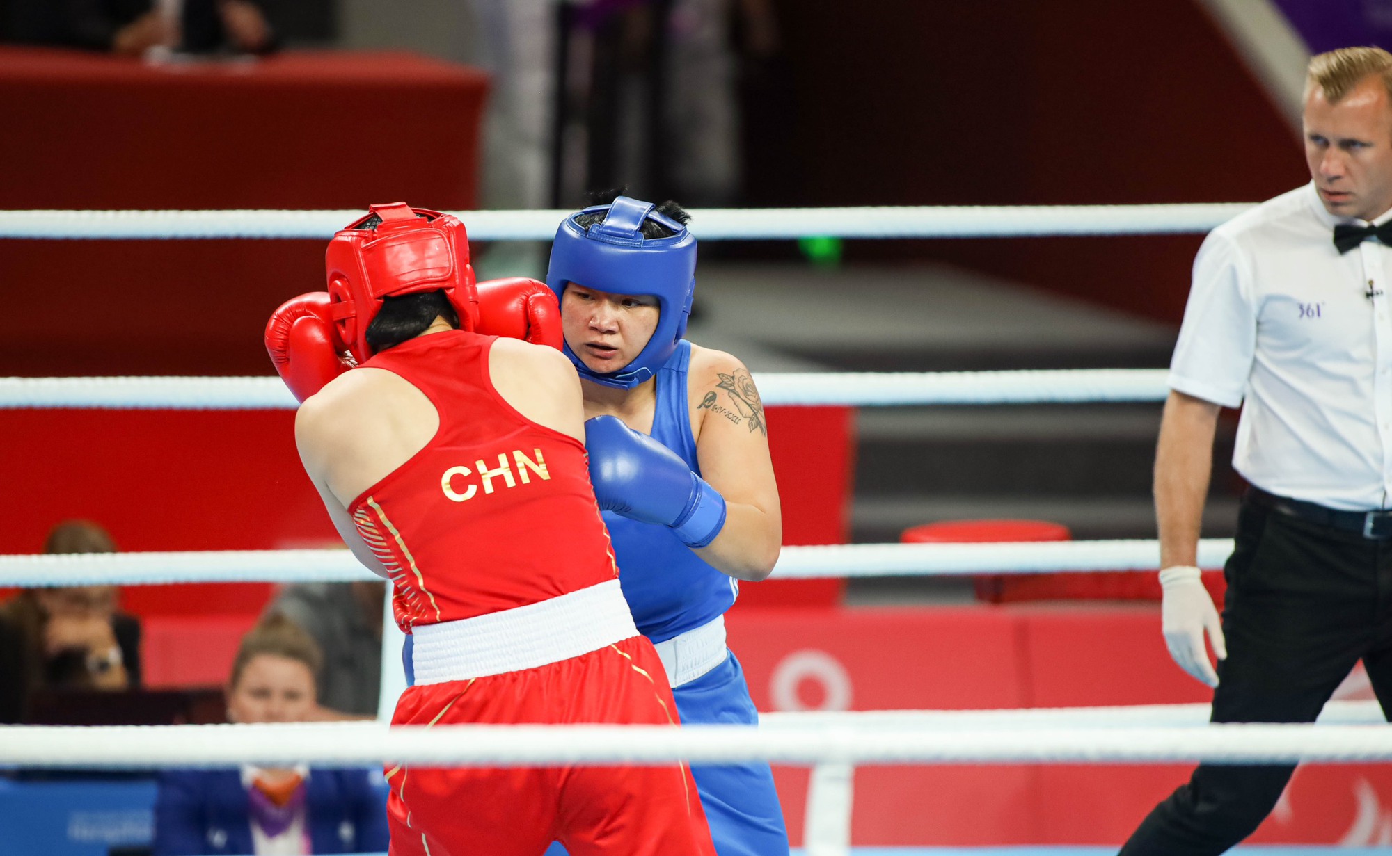 Thua VĐV Trung Quốc ở bán kết, nữ võ sĩ boxing Lưu Diễm Quỳnh khẳng định đã &quot;dùi mài kinh sử&quot; - Ảnh 2.