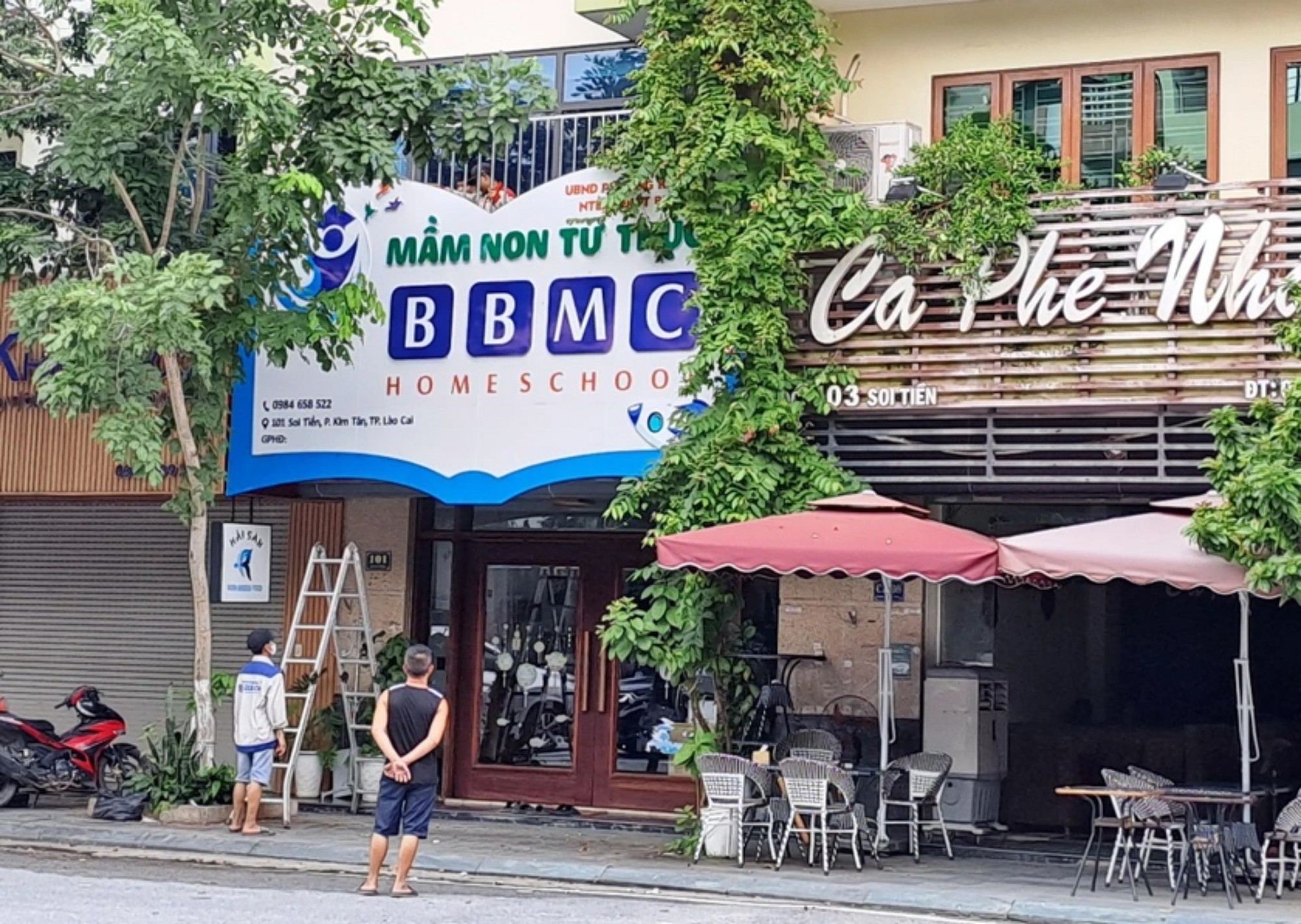 Cơ sở Mầm non tư thục không phép ở Lào Cai đã tháo dỡ tên biển hiệu - Ảnh 2.