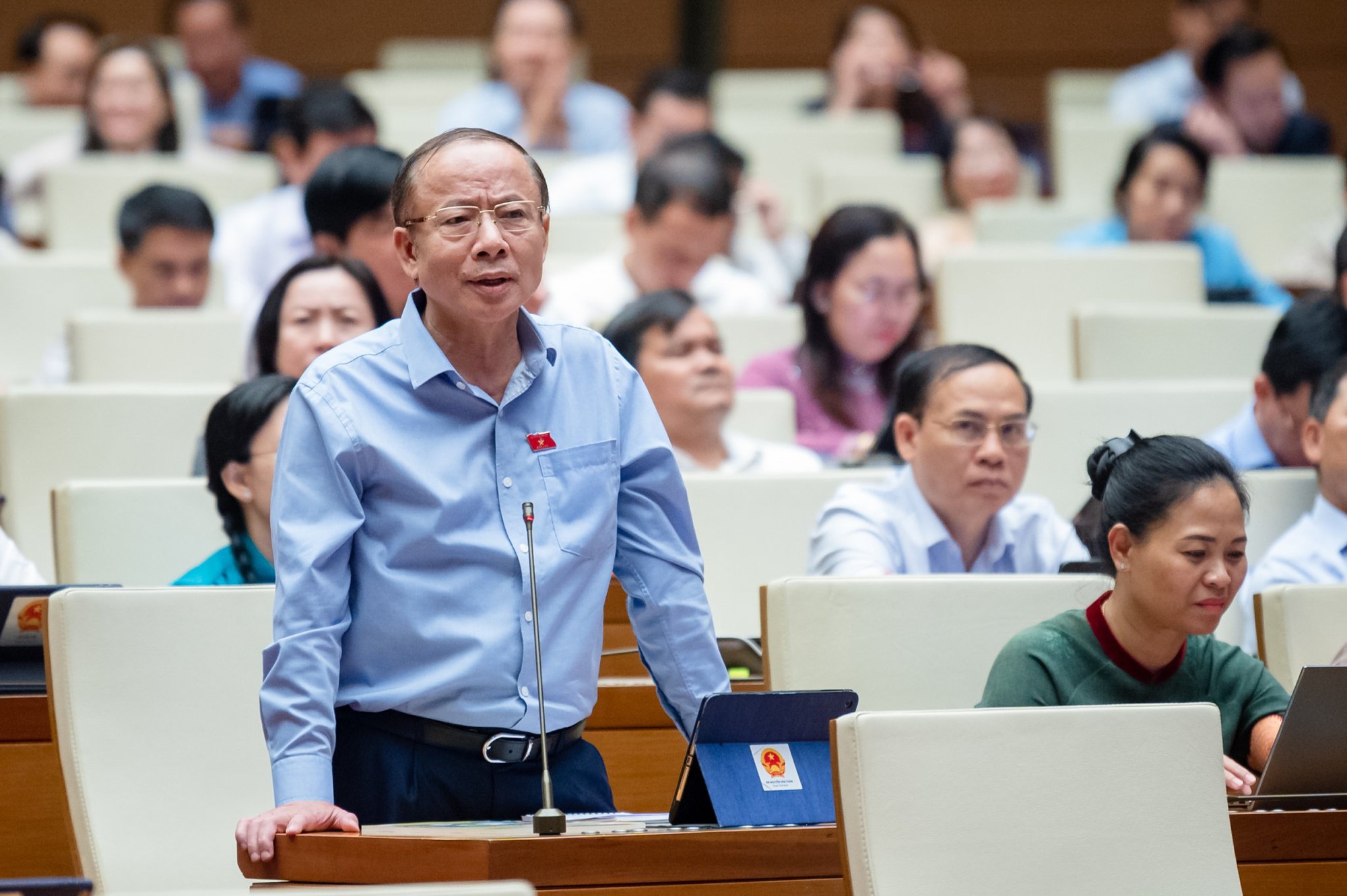 &quot;Cù nhầy&quot; làm sổ đỏ cho người dân mua nhà, Đại biểu Quốc hội đề nghị: Chủ đầu tư phải trả tiền lãi cho dân - Ảnh 3.