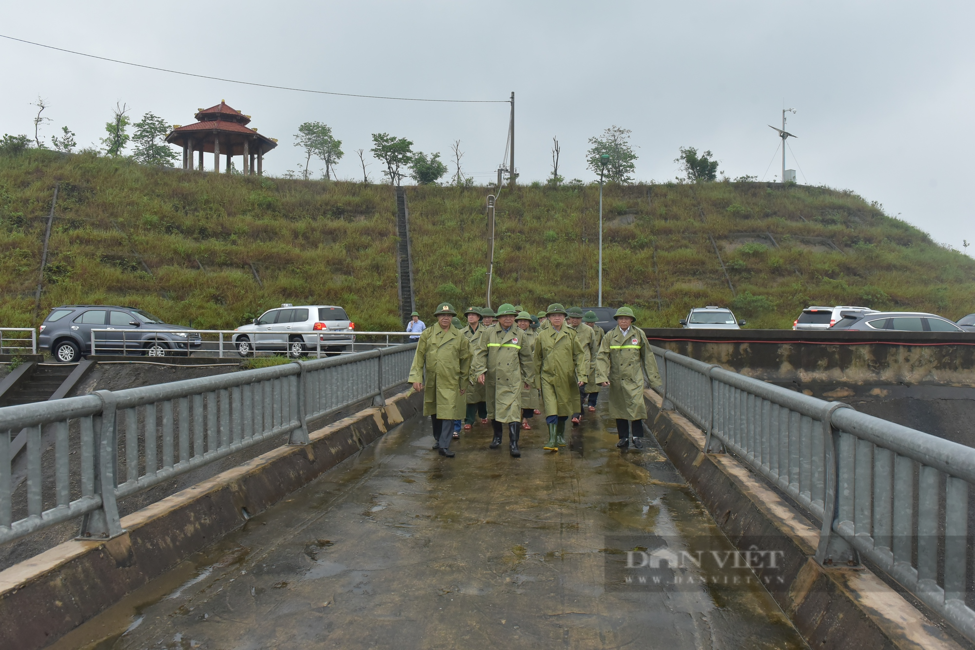 Thứ trưởng Bộ NN-PTNT Nguyễn Hoàng Hiệp yêu cầu cần đánh giá tác động hồ Hố Hô để đảm bảo an toàn cho hạ du - Ảnh 1.