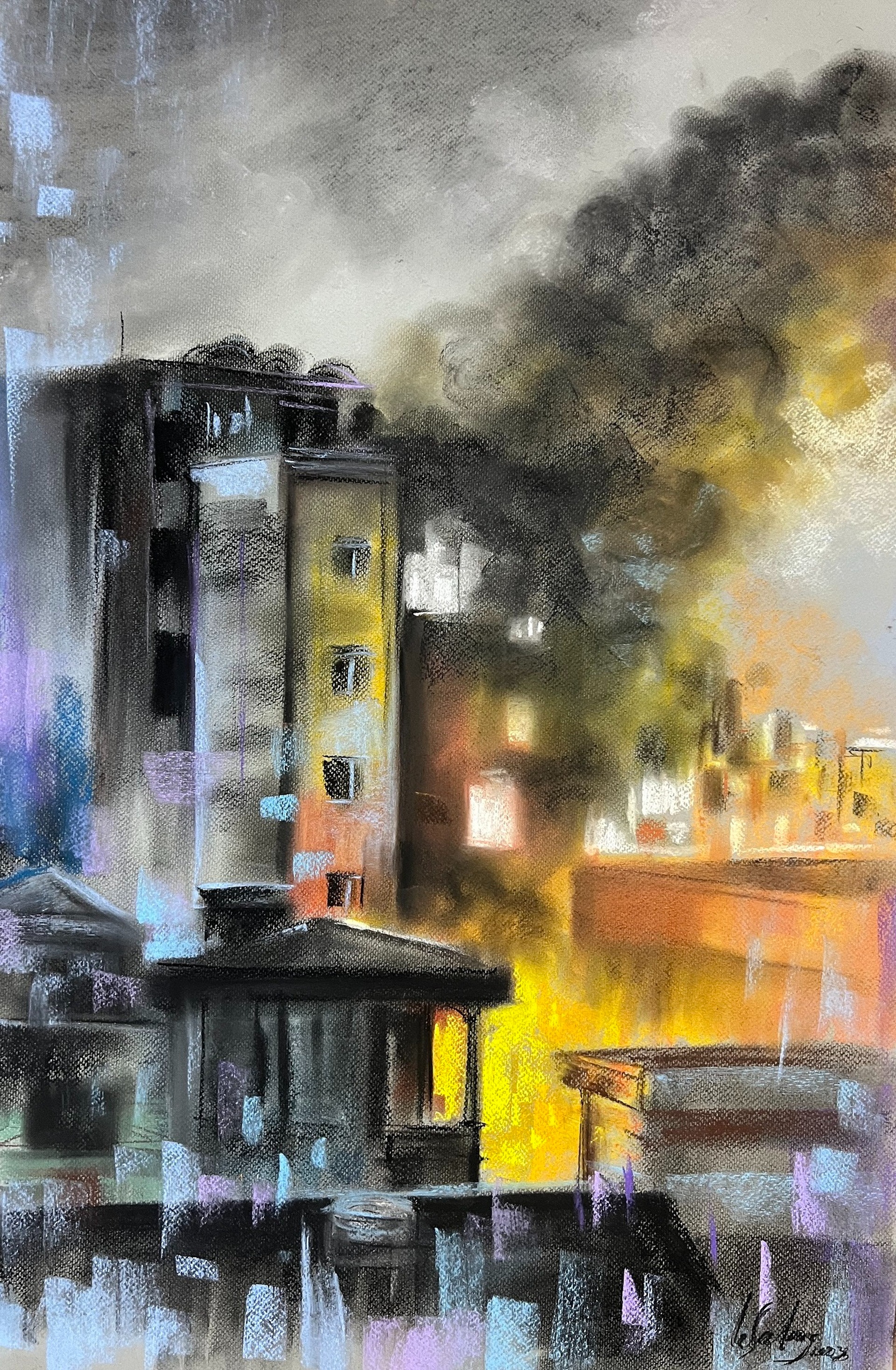 Bộ tranh khắc họa đêm chạy đua khói lửa cứu người trong vụ cháy chung cư mini ở Hà Nội - Ảnh 1.
