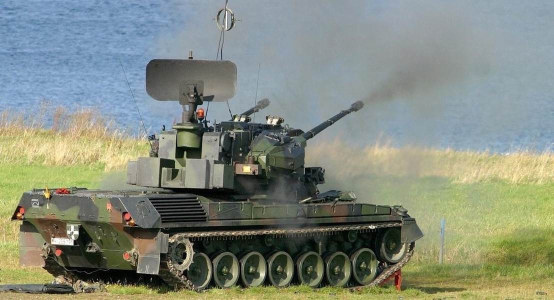 Binh sĩ Ukraine nói về ưu điểm vượt trội của pháo phòng không tự hành do Đức sản xuất - Ảnh 10.