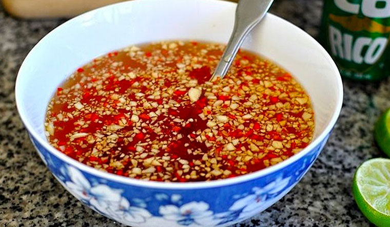 Nước mắm phi vật thể: văn hóa ẩm thực độc đáo Việt Nam - Ảnh 2.