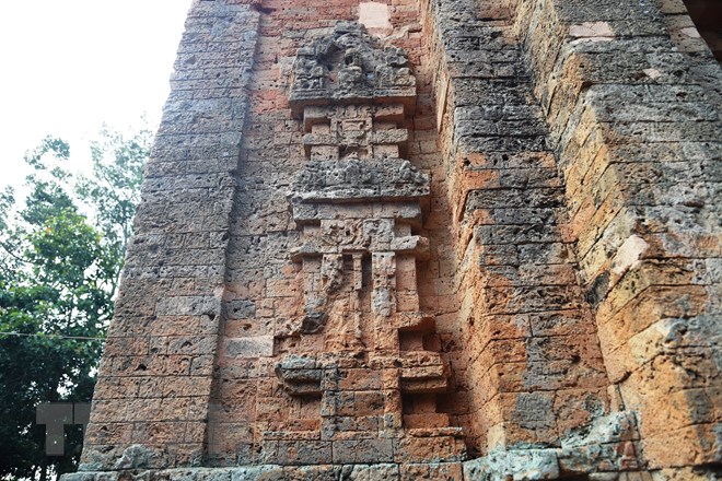 Đây là tháp cổ nổi tiếng ở Tây Ninh, dấu tích cuối cùng của một nền văn hóa Óc Eo bên sông Vàm Cỏ Đông - Ảnh 6.