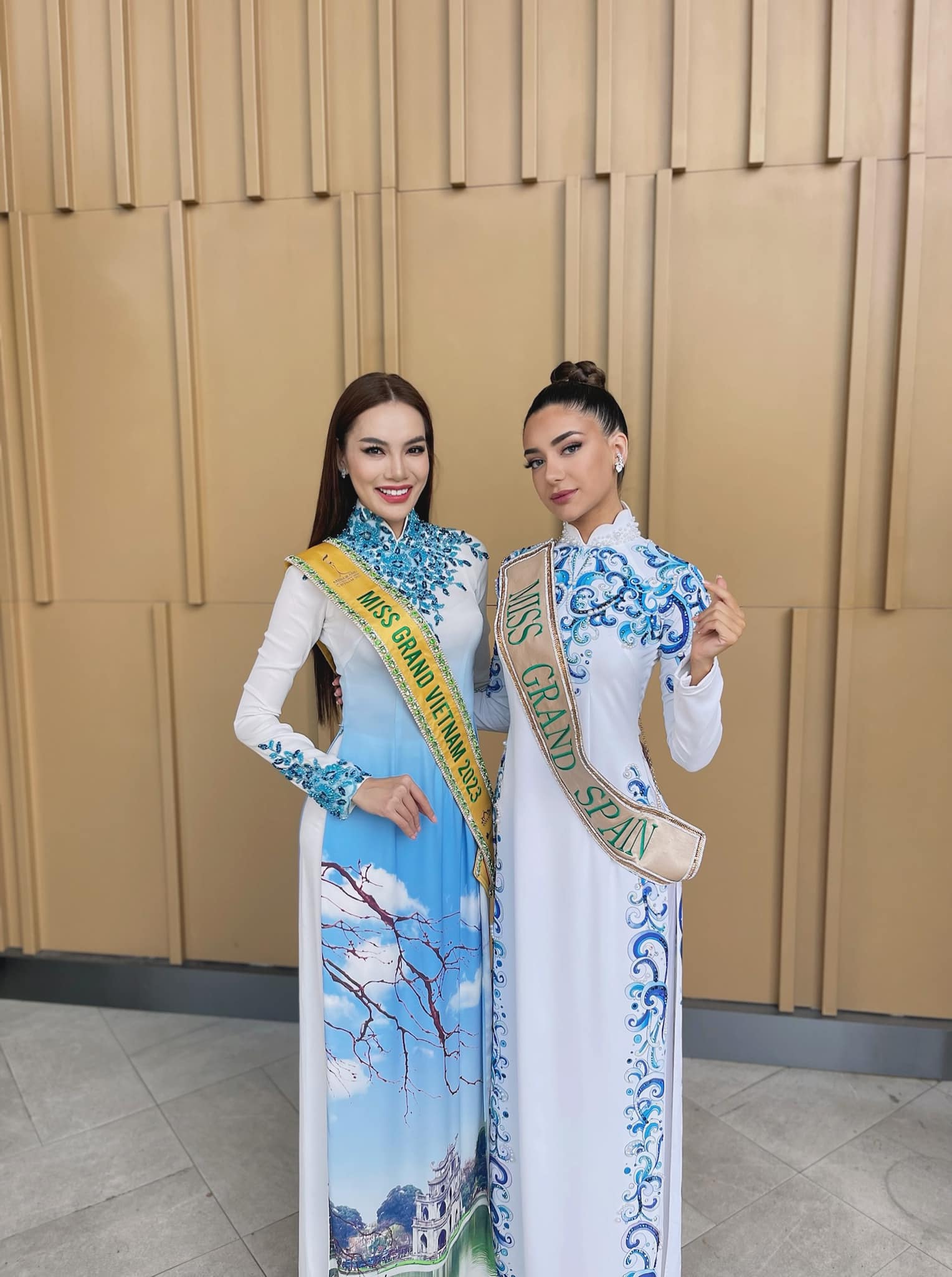 Hoa hậu Lê Hoàng Phương mặc áo dài đẹp tựa nàng thơ giữa dàn đối thủ &quot;đáng gờm&quot; tại Miss Grand International 2023 - Ảnh 1.