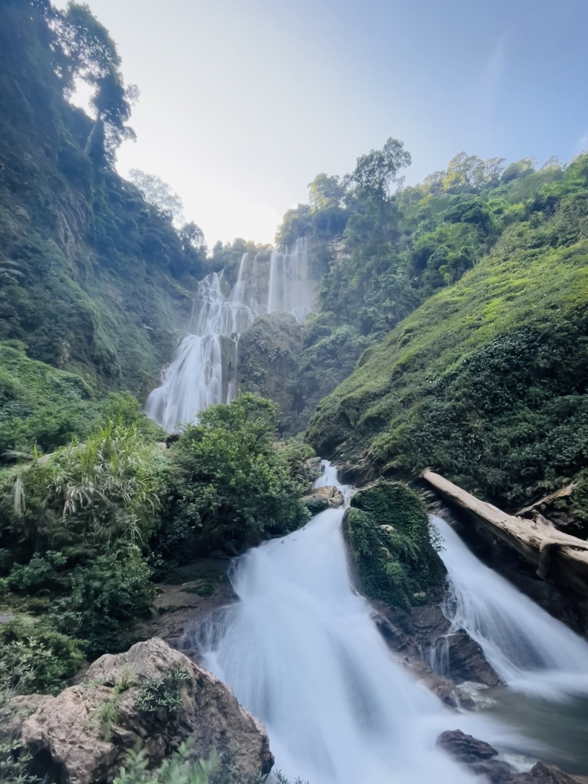 Biến bối cảnh phim thành sản phẩm du lịch: Thủ tục nhiêu khê khiến nhà làm phim phát nản! - Ảnh 3.