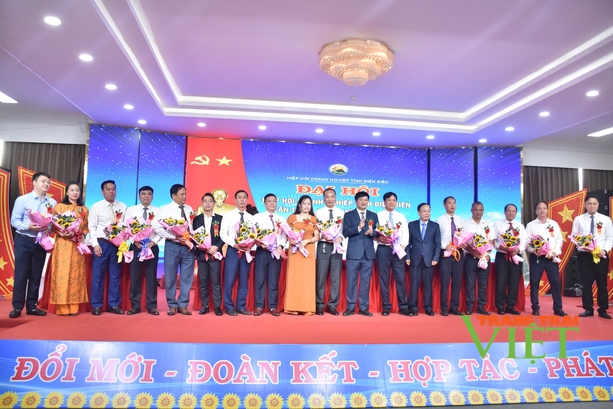 Hiệp hội Doanh nghiệp tỉnh Điện Biên làm tốt vai trò cầu nối doanh nghiệp - chính quyền - Ảnh 2.