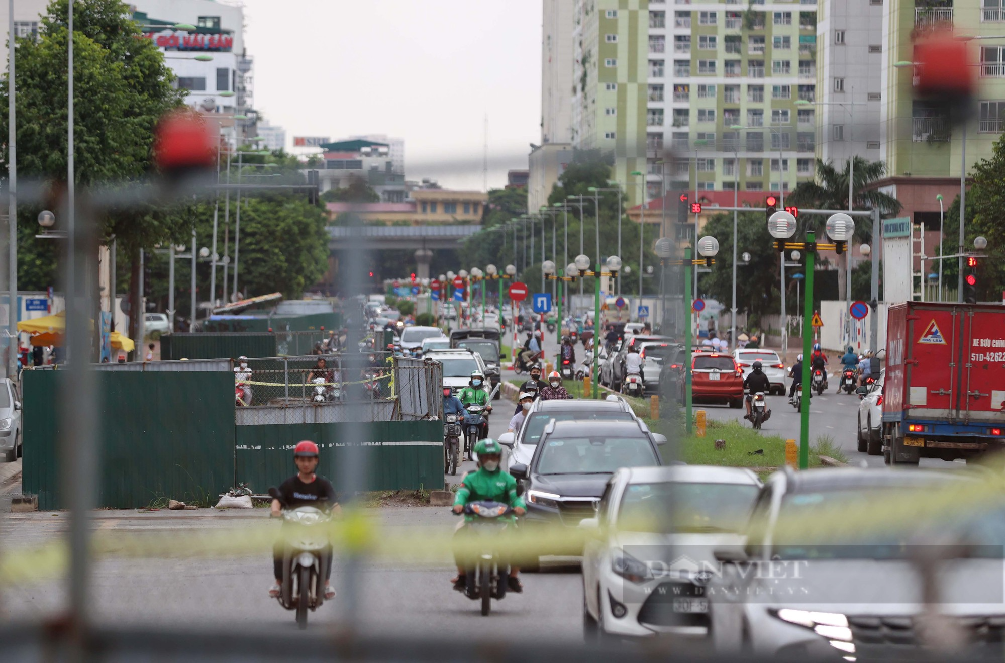 Độc lạ ở Hà Nội: Con đường chỉ dài hơn một cây số nhưng có đến 8 lô cốt án ngữ - Ảnh 11.