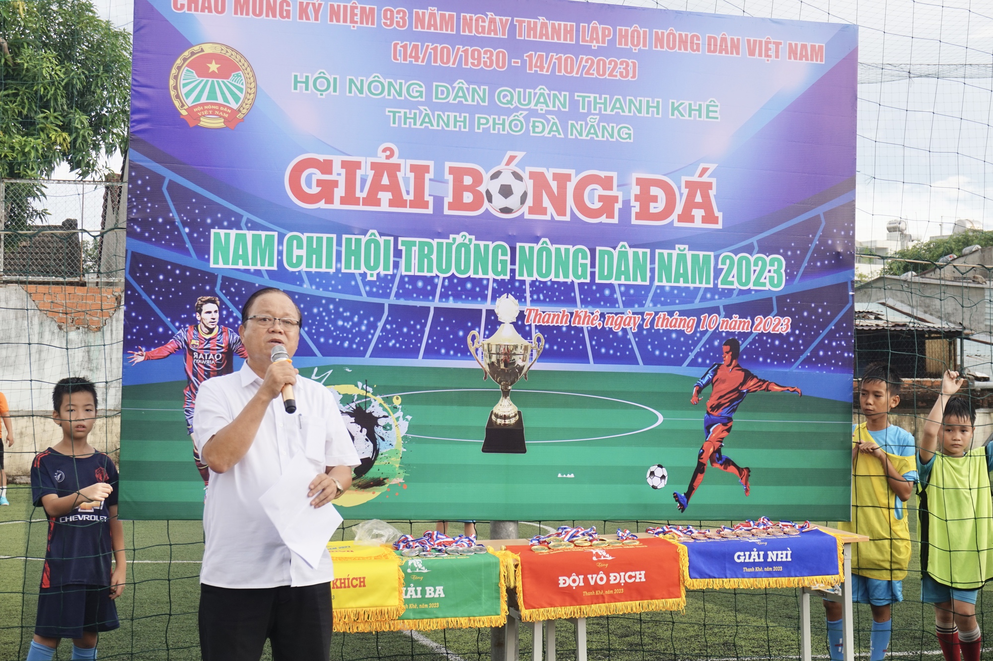 Đà Nẵng: Sôi nổi tranh tài Giải bóng đá nam Chi hội trưởng nông dân quận Thanh Khê - Ảnh 3.