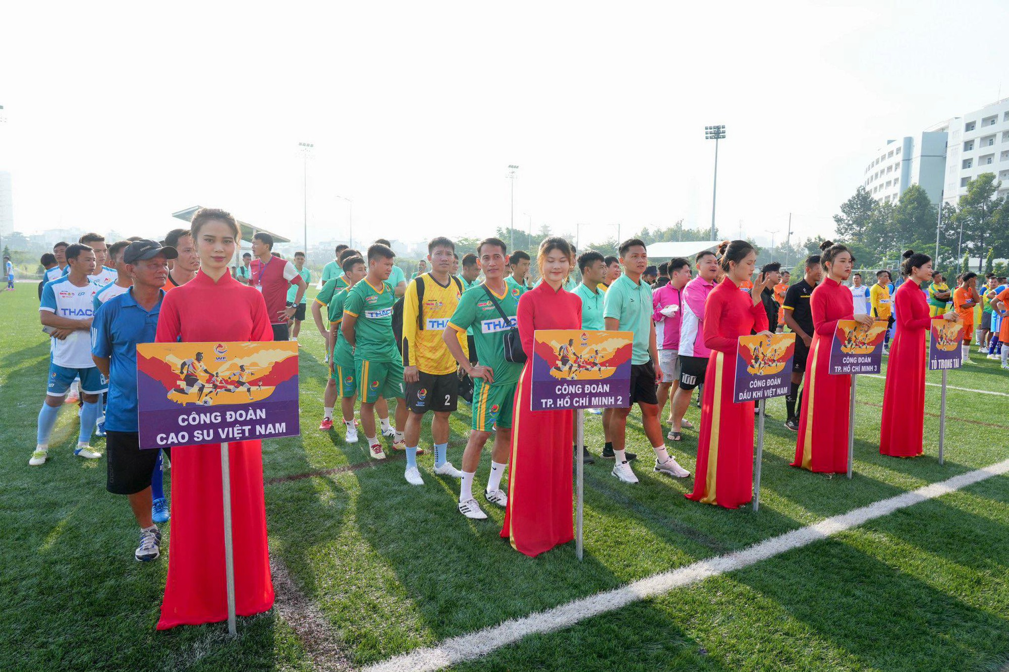 Khai mạc Giải Vô địch Bóng đá Công nhân toàn quốc 2023 với tổng giải thưởng gần 900 triệu đồng - Ảnh 1.