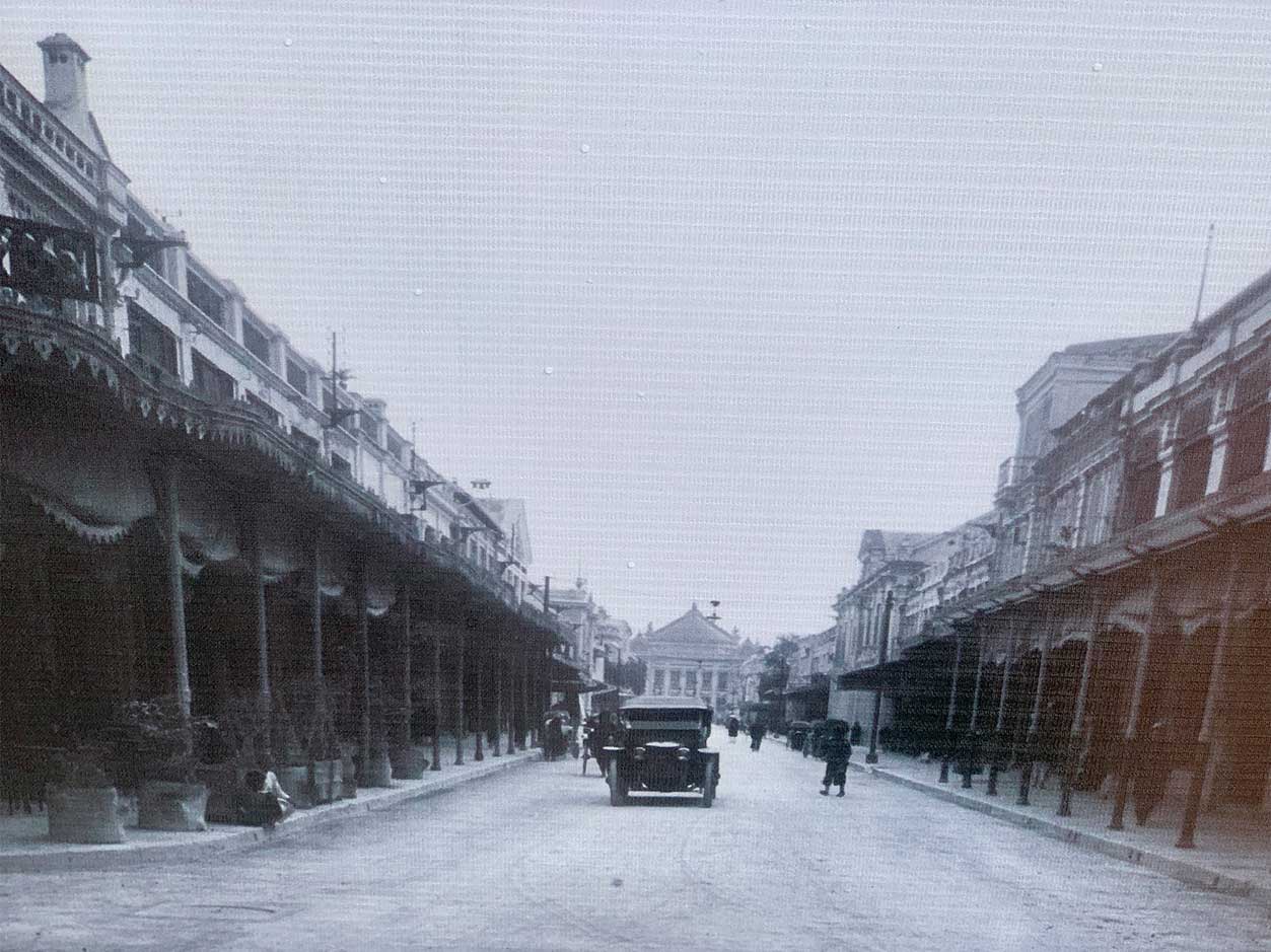 Phố Tràng Tiền, ga Hà Nội cách đây hơn 100 năm nhìn ra sao? - Ảnh 7.