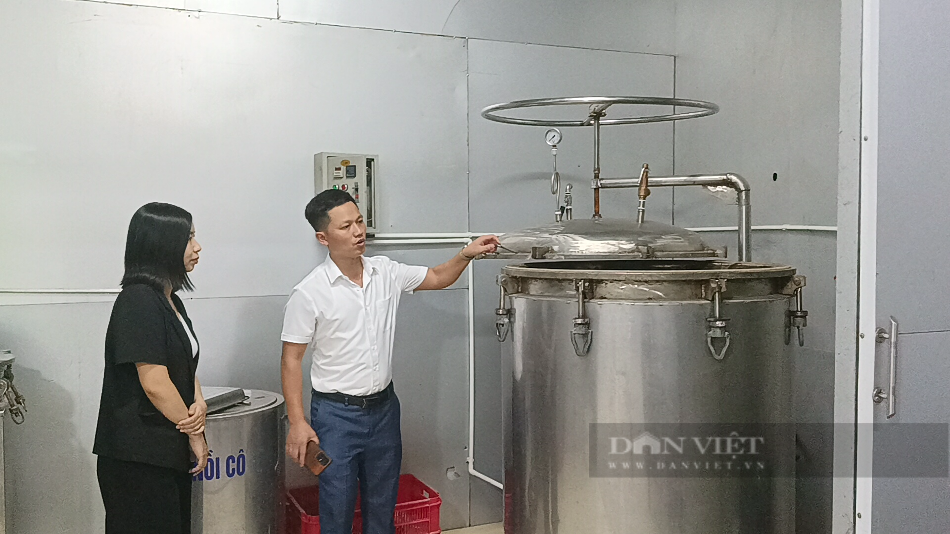 Trồng nấm công nghệ cao, anh nông dân 8X ở Hưng Yên là Nông dân Việt Nam xuất sắc 2023 - Ảnh 2.
