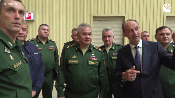 Ảnh Bộ trưởng Quốc phòng Nga thăm nơi sản xuất siêu tên lửa hạt nhân &quot;một quả có thể thổi bay cả quốc gia&quot; - Ảnh 3.