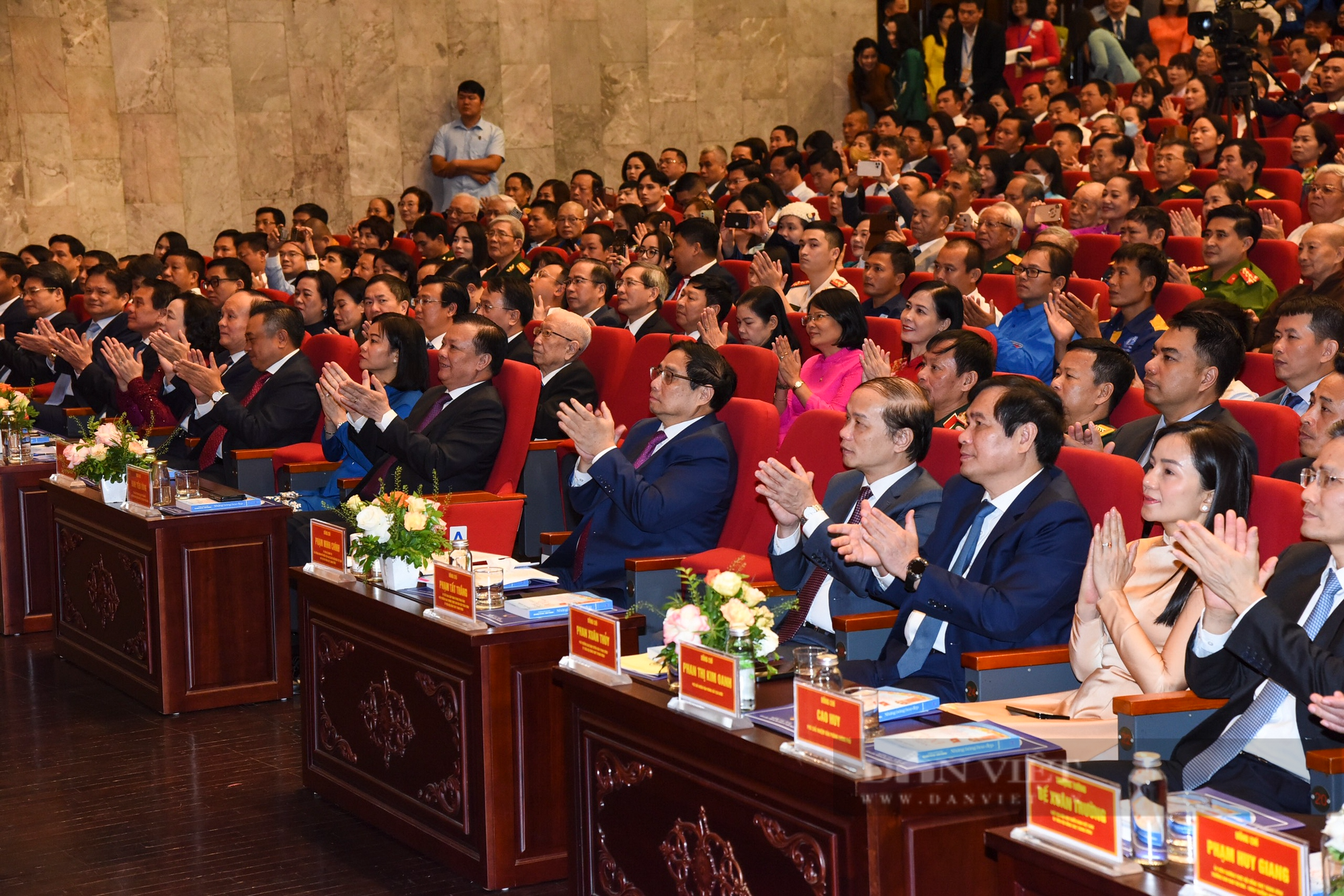 Hình ảnh Thủ tướng Phạm Minh Chính dự Hội nghị vinh danh Công dân Thủ đô Ưu tú năm 2023 - Ảnh 2.