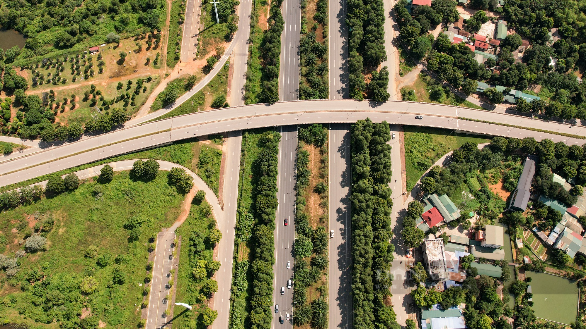 Toàn cảnh tuyến đường 5.200 tỷ đồng nối Đại lộ Thăng Long với cao tốc Hòa Lạc – Hòa Bình trước ngày khởi công - Ảnh 6.