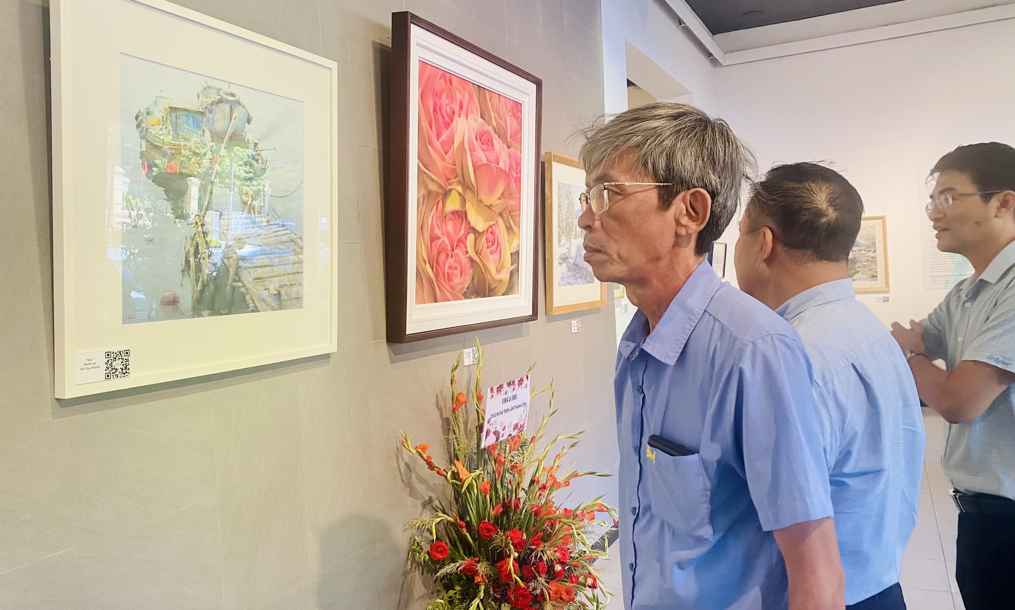 Những điều thú vị trong triển lãm tranh của 108 họa sĩ Việt Nam và Ba Lan  - Ảnh 5.