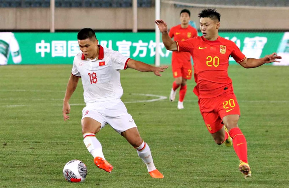 Những ngôi sao nào sẽ trở lại ĐT Việt Nam để đá vòng loại World Cup 2026? - Ảnh 1.