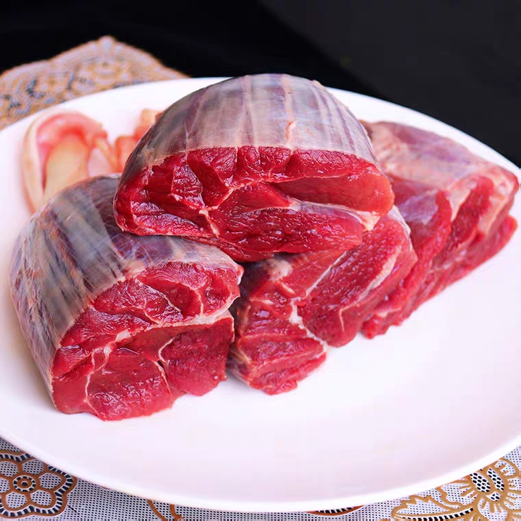 Phần thịt tinh túy nhất của con bò, cực kỳ giàu dinh dưỡng, đem nấu lẩu siêu ngon- Ảnh 1.