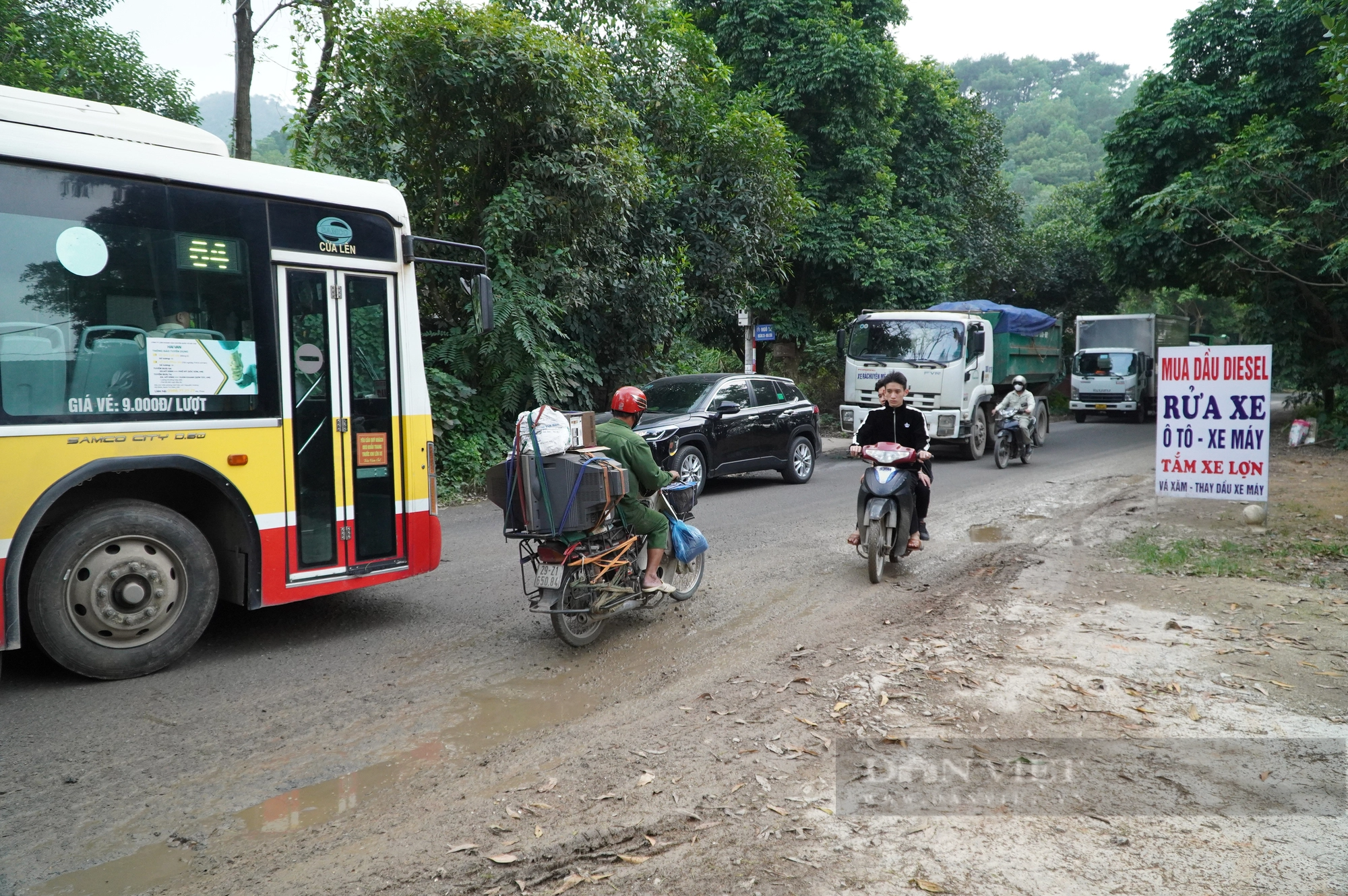 Tỉnh lộ 35 xuống cấp nghiêm trọng trên địa bàn huyện Sóc Sơn (Hà Nội) - Ảnh 7.