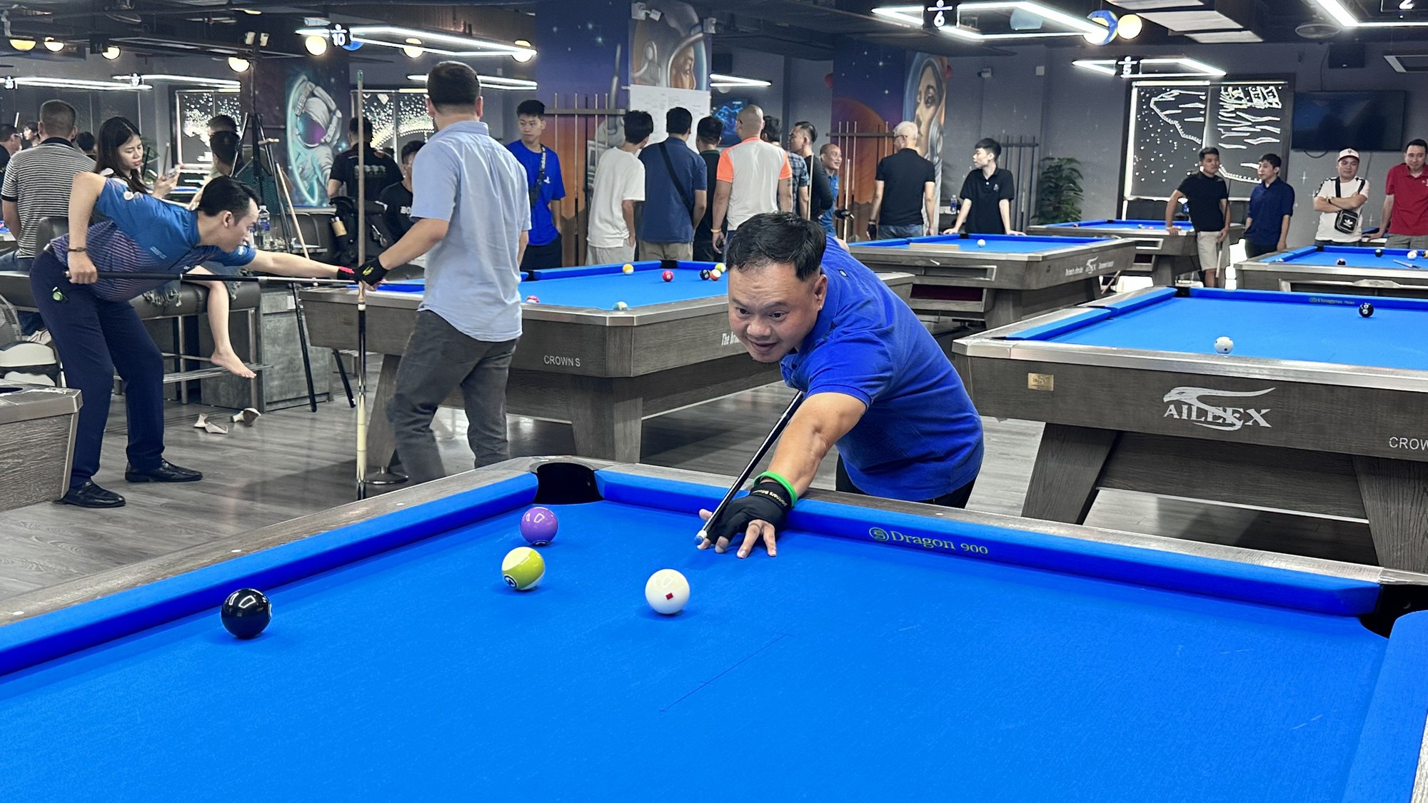 Giải billiards 8 Ball Báo chí Hà Nội Open Cup Z+ lần thứ nhất - năm 2023: 32 tay cơ tranh tài - Ảnh 1.