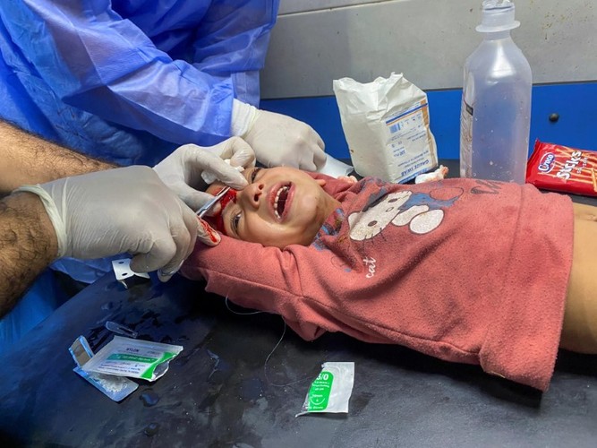 Hình ảnh hàng chục bệnh viện ở Dải Gaza bên bờ vực sụp đổ - Ảnh 3.
