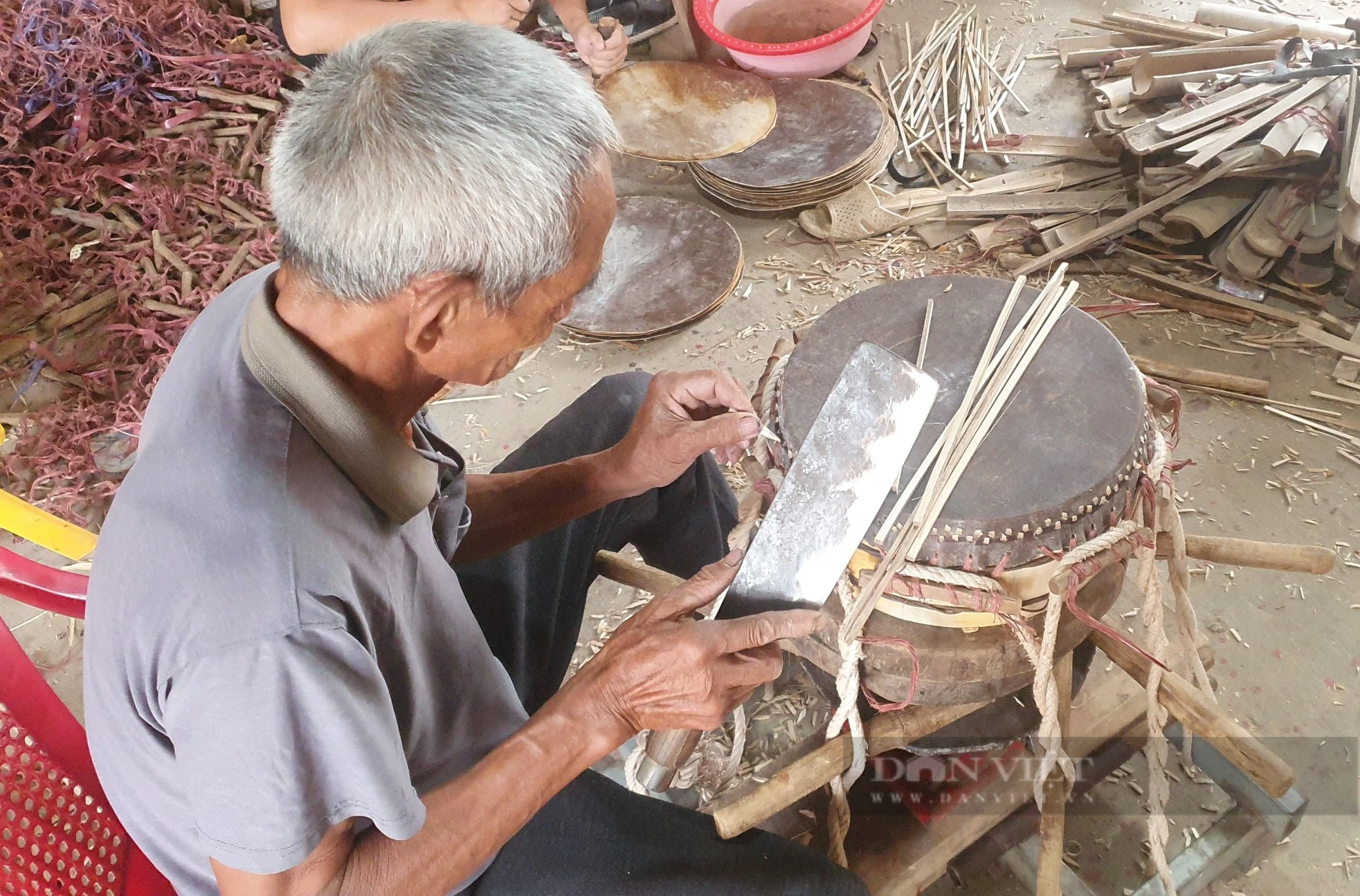 Một làng nghề gần 300 tuổi ở Nam Định quanh năm đục, cắt làm ra thứ kêu &quot;cắc cắc, tùng tùng&quot;, đó là thứ gì? - Ảnh 4.