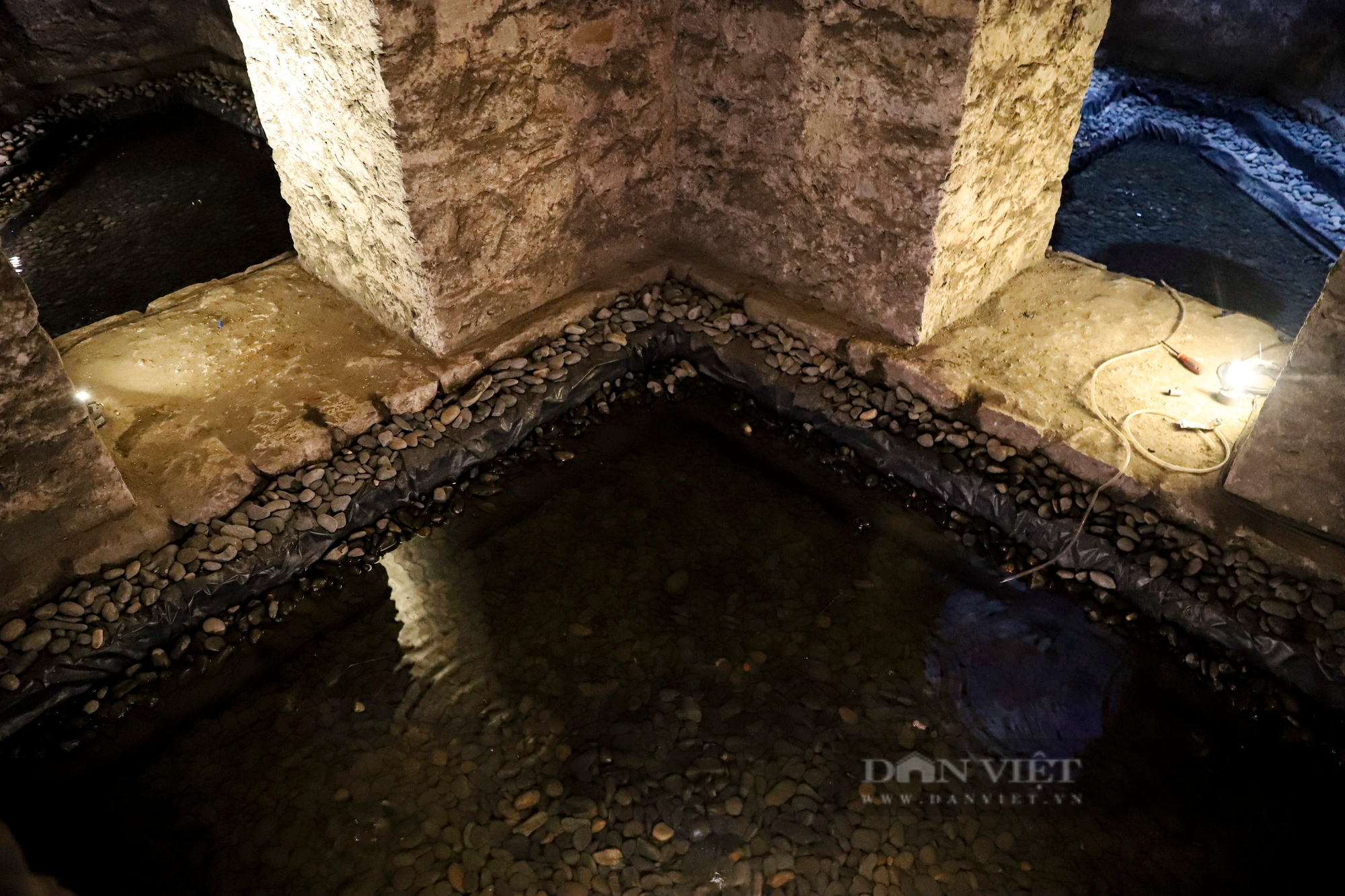 Khám phá bên trong Tháp nước Hàng Đậu với đường ống dẫn nước 129 năm tuổi - Ảnh 9.