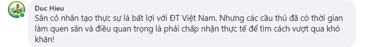 CĐV Việt Nam phản ứng thế nào khi đội nhà phải chơi trên sân cỏ nhân tạo? - Ảnh 7.