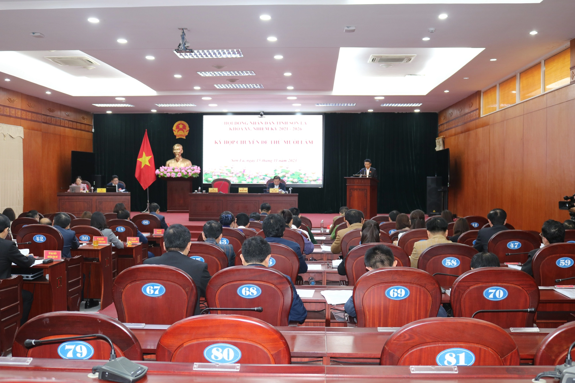 Kỳ họp chuyên đề lần thứ mười lăm, HĐND tỉnh Sơn La khóa XV - Ảnh 1.