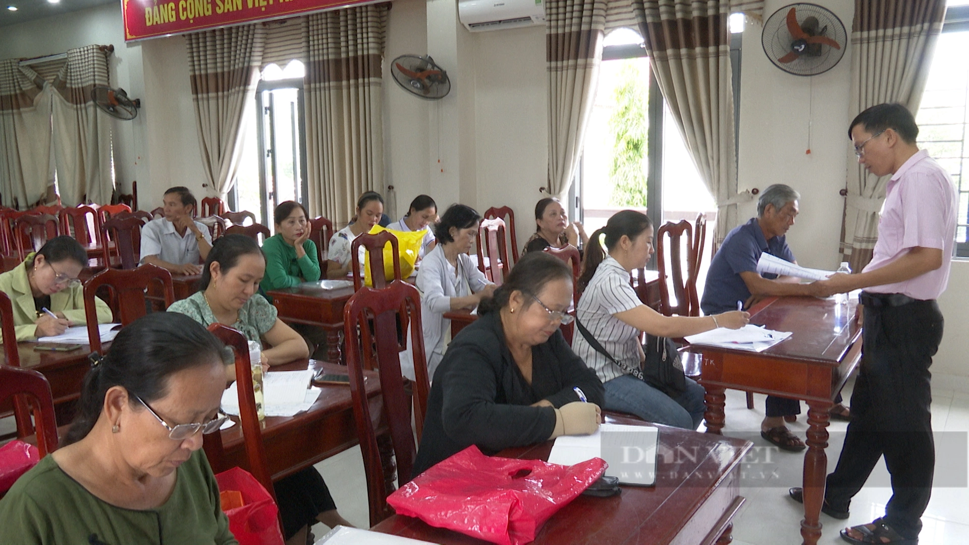 Nhờ tiếp sức nguồn vốn chính sách kịp thời, nông dân ở Quảng Nam phất lên làm giàu - Ảnh 4.