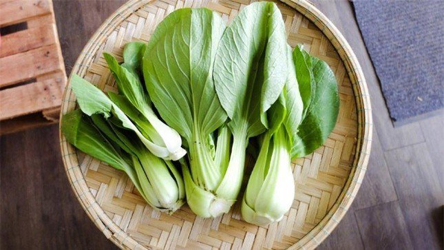 Những người đại kỵ với rau cải dù là loại rau phổ biến trong mâm cơm của người Việt - Ảnh 1.