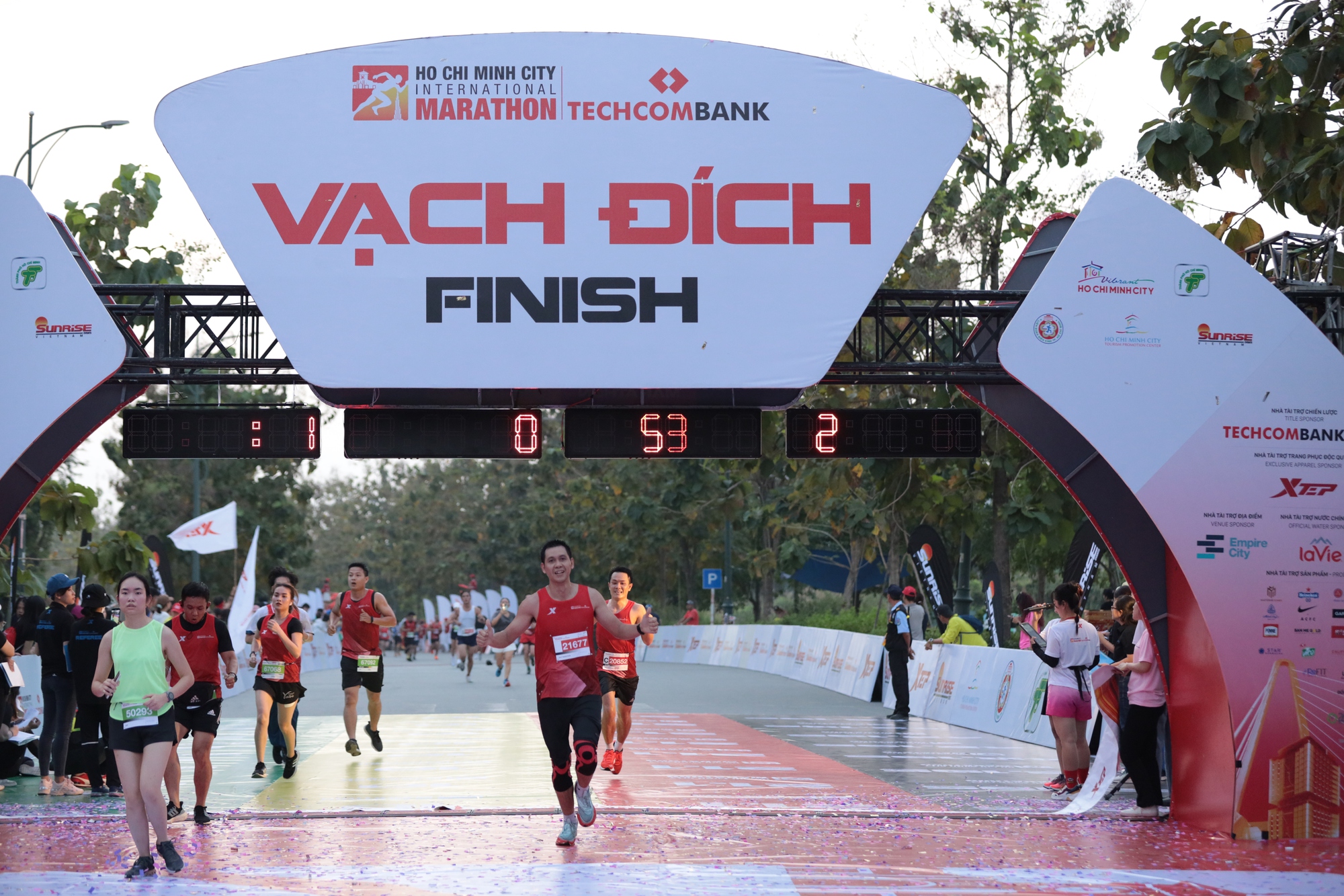 Hơn 15.000 VĐV đăng ký giải Marathon Quốc tế TP.HCM Techcombank 2023 - Ảnh 2.