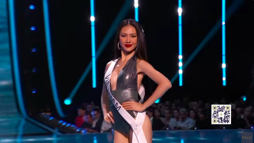 Clip Bùi Quỳnh Hoa trình diễn bikini nóng bỏng tại bán kết Miss Universe 2023 - Ảnh 1.