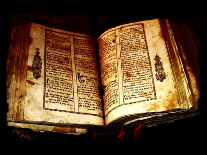 8 cuốn sách huyền bí thời Trung cổ: Càng đọc càng thấy... sợ - Ảnh 2.
