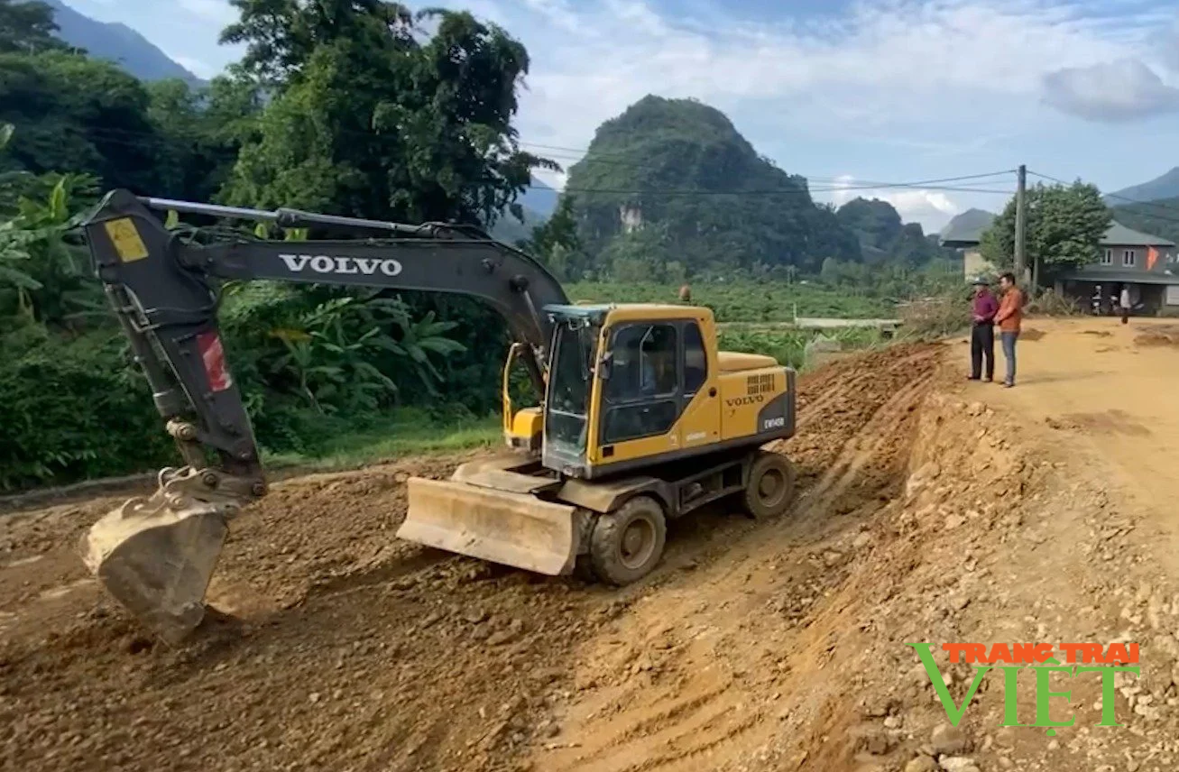 Lai Châu: Gấp rút hoàn thành dự án nâng cấp đường Mường Kim – Tà Mung - Ảnh 4.
