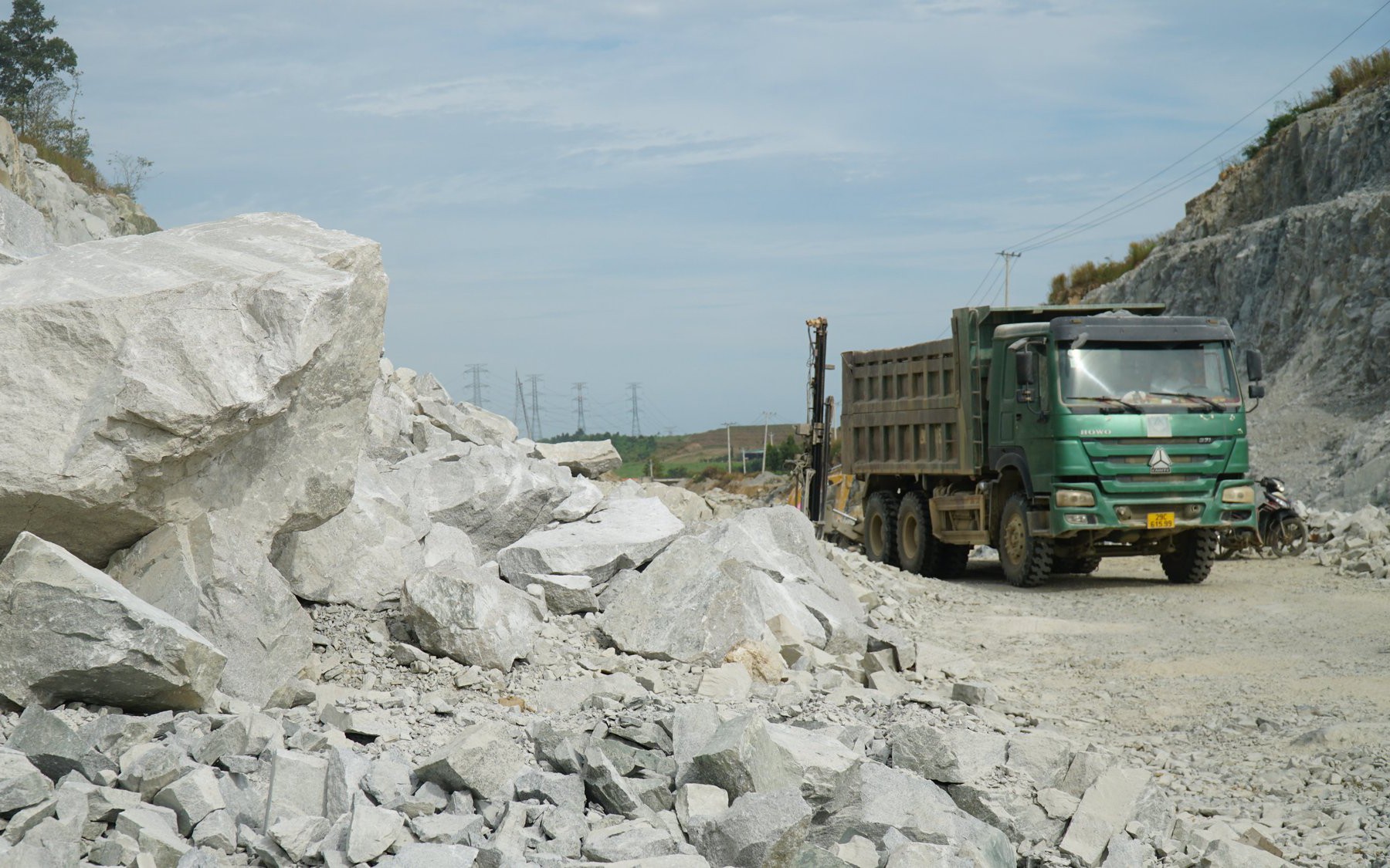 Nguyên nhân khiến dự án cao tốc Bắc - Nam đoạn Hậu Giang - Cà Mau bị chậm