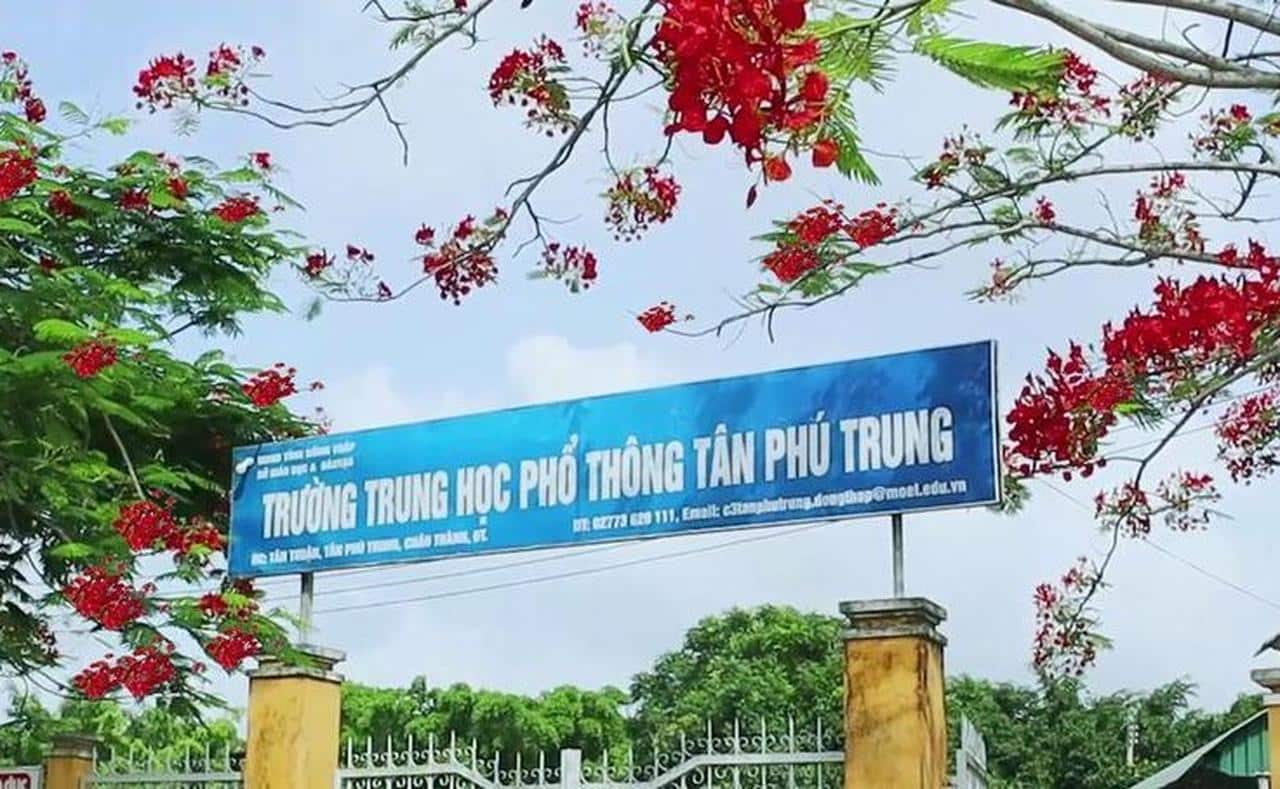 Đồng Tháp: Phó Hiệu trưởng tử vong tại phòng làm việc - Ảnh 1.