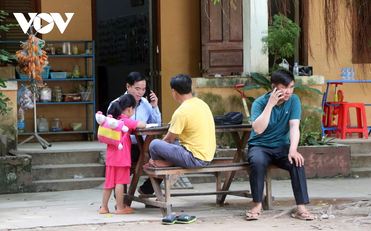 Vượt khó “gieo chữ” cho những con em gốc Việt tại Campuchia - Ảnh 9.