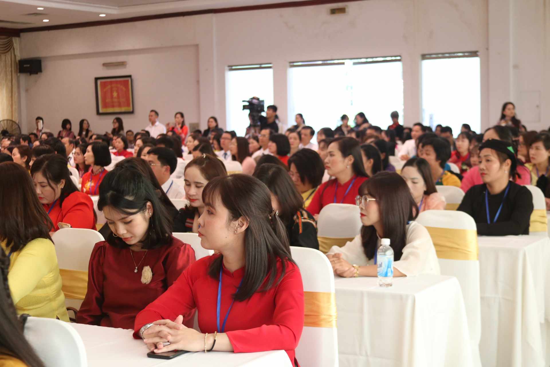 Bộ trưởng Nguyễn Kim Sơn: &quot;Đổi mới vừa là cơ hội, vừa là thách thức đối với các nhà giáo&quot; - Ảnh 2.