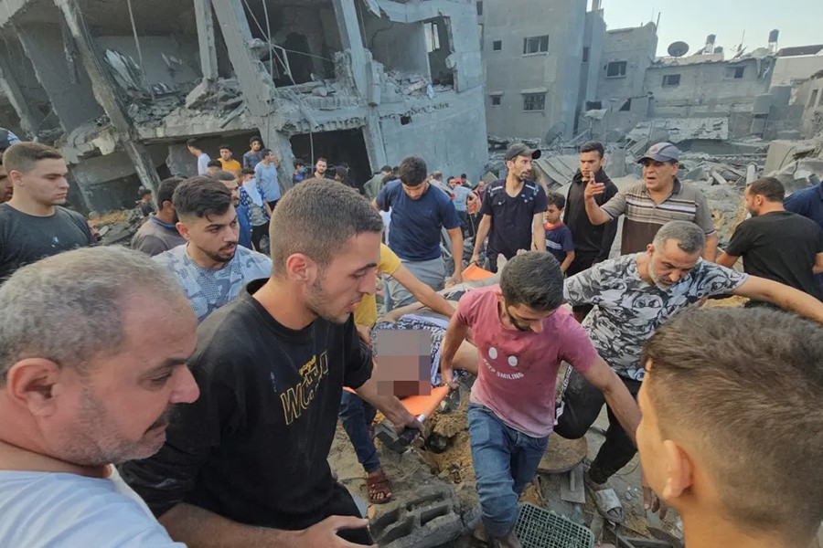 Cuộc sống bên trong dải Gaza, nơi đã hứng chịu 18.000 tấn thuốc nổ - Ảnh 12.
