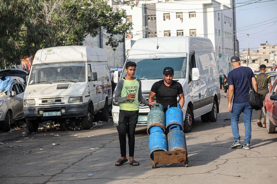 Cuộc sống bên trong dải Gaza, nơi đã hứng chịu 18.000 tấn thuốc nổ - Ảnh 5.