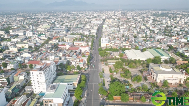 “Đầu tàu kinh tế” tỉnh Quảng Ngãi nỗ lực thoát đáy xếp hạng giải ngân đầu tư công - Ảnh 7.